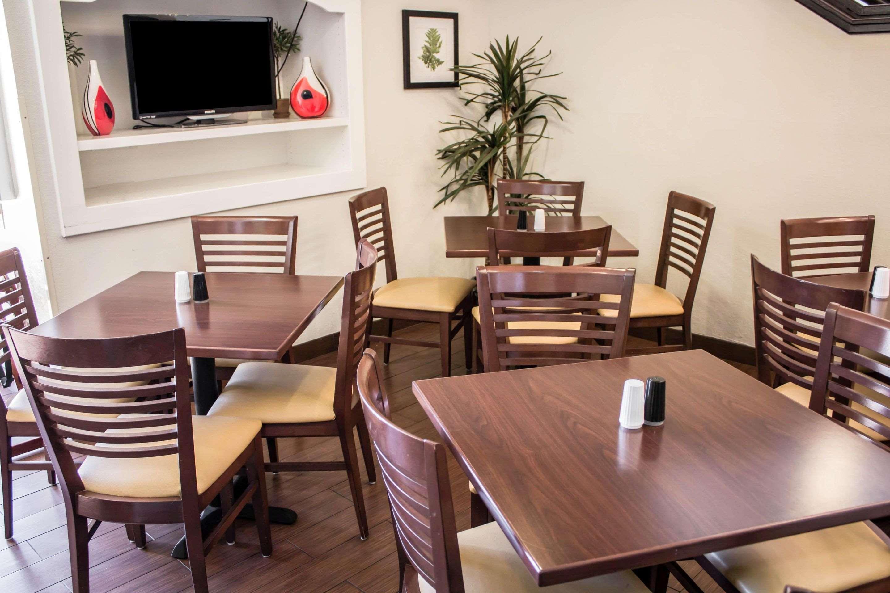 Georgetown Sleep Inn Savannah Gateway I-95 מראה חיצוני תמונה